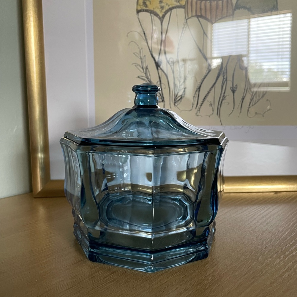 Vintage dark blue Indiana glass concord octagon shaped trinket candy dish